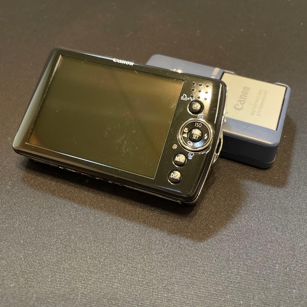 Canon IXY DIGITAL 80本体とバッテリーチャージャー・バッテリー