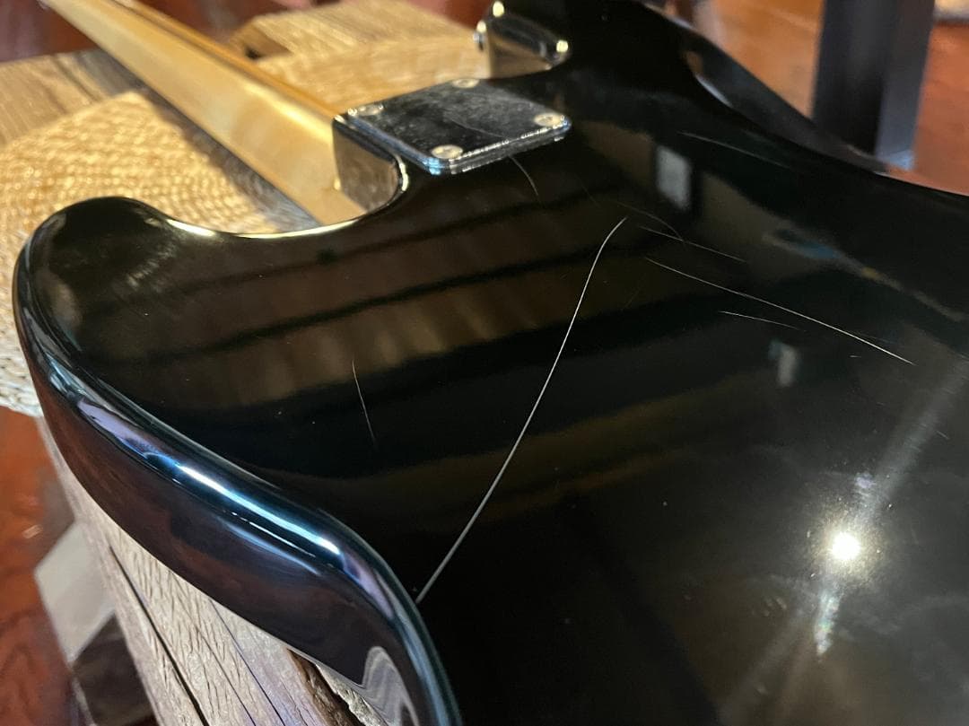 Fender Jazz Bass ブラック