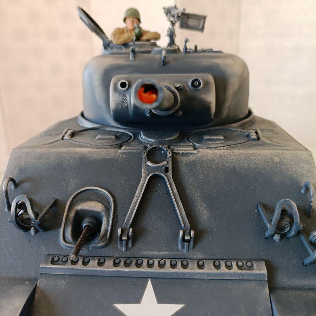 タミヤ　1/16 ラジオコントロールタンク　M4シャーマン　フルオペレーション