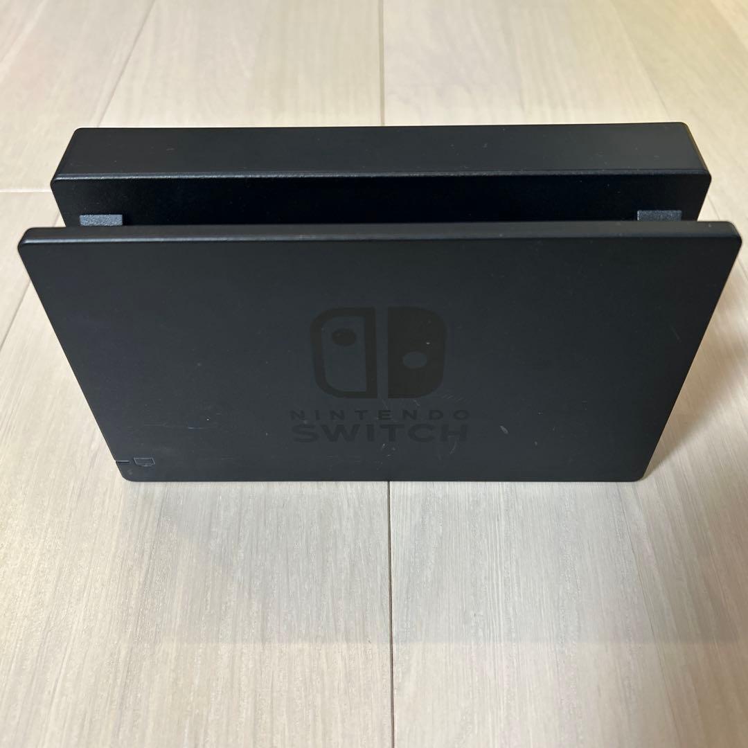 Nintendo Switch本体・充電グリップセットおまけつき
