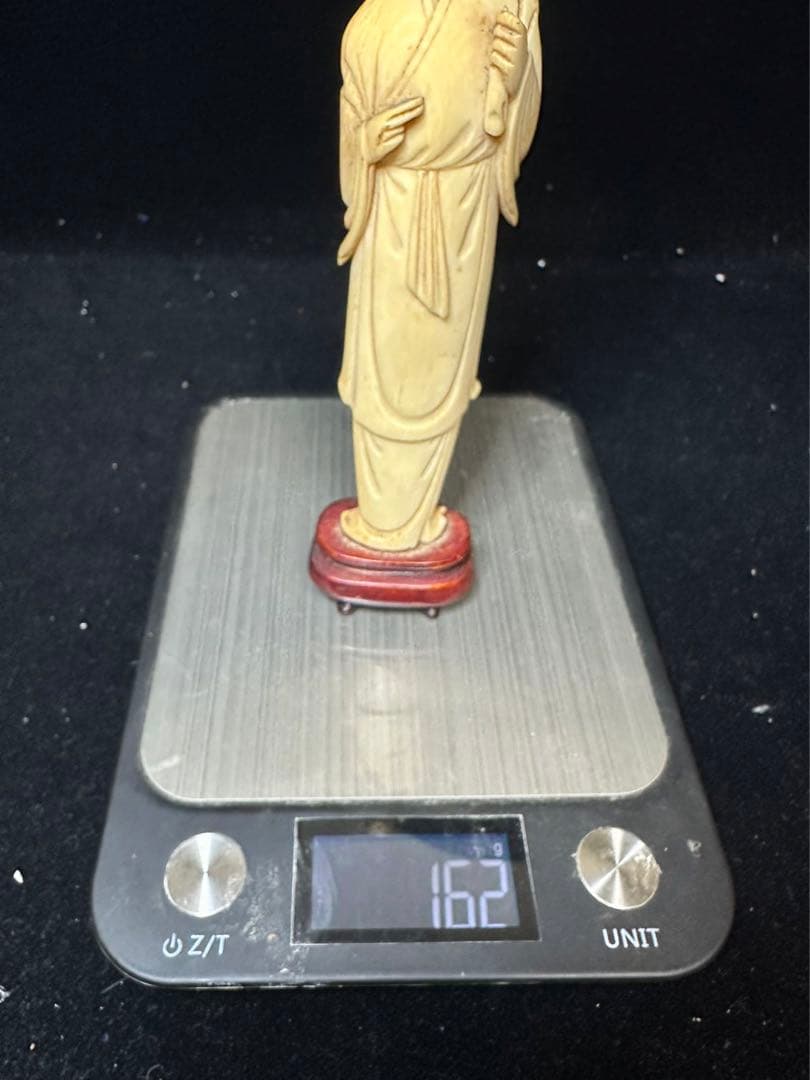 置物　アンティーク　天然素材　仏像　彫刻 古美術品　細密細工　骨董コレクション