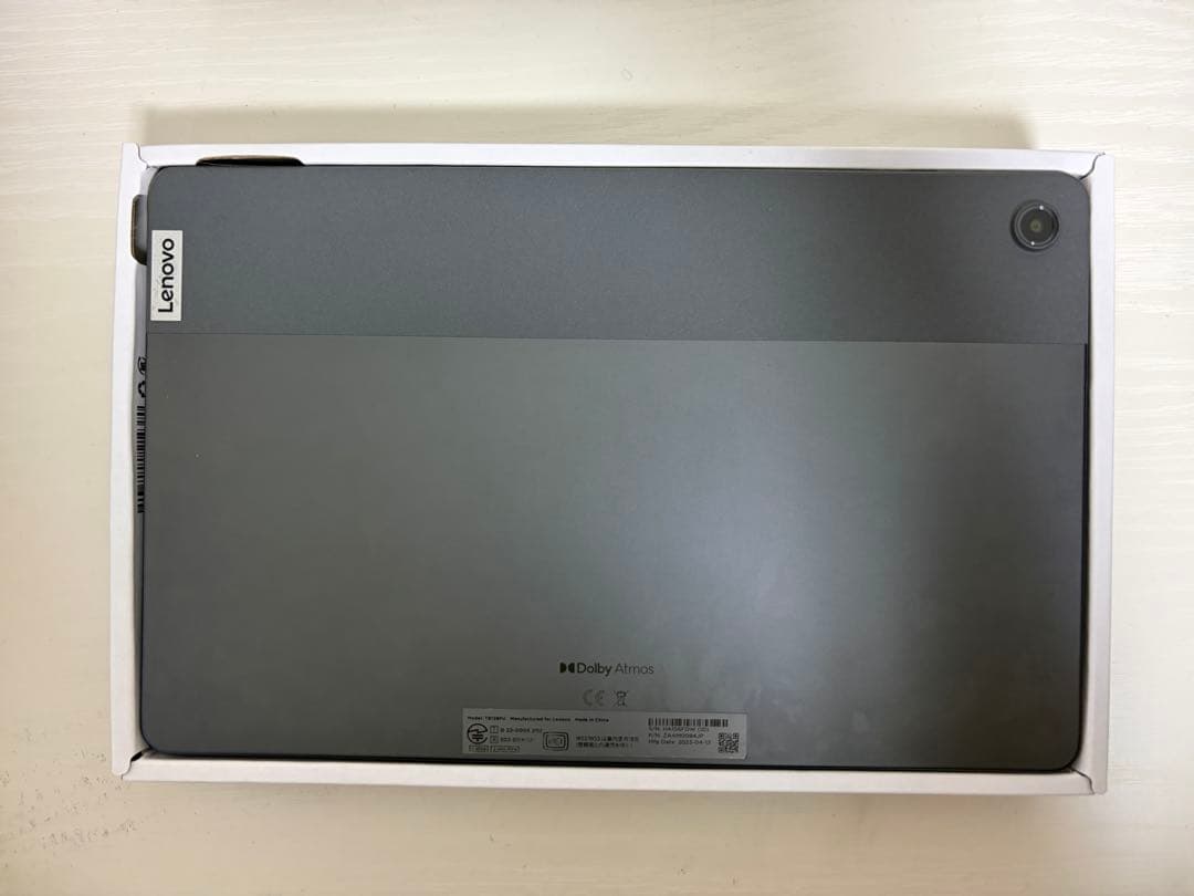 Lenovo Tab M10 Plus 本体