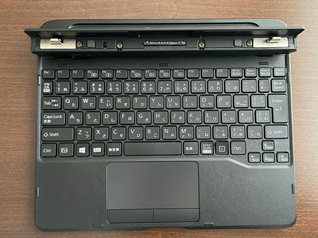 富士通 ARROWS Tab Q5010/HEG 8GB