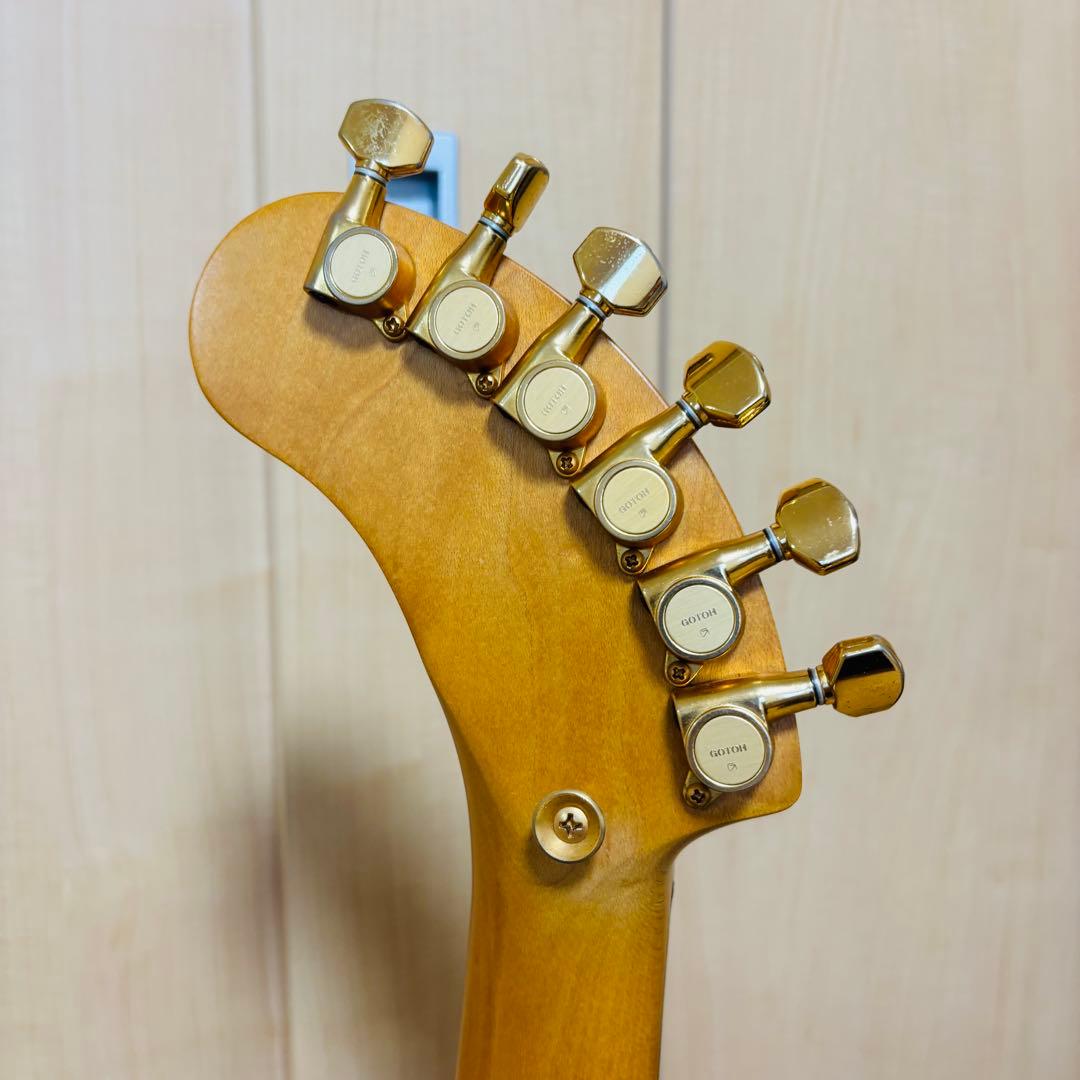 ZO-3 エレキギター ブラック ゴールド 生産終了 アンブ内蔵 ケース付