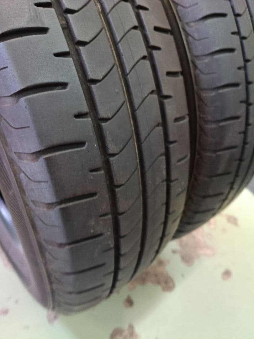 『全国送料無料』195/65R15ブリヂストン中古タイヤ2本 A31