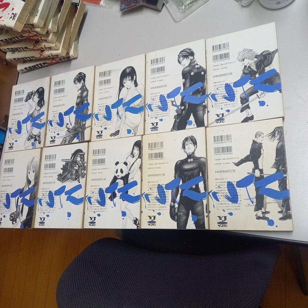 GANTZ全37巻、GANTZ:G全3巻、GANTZ:E1,2,3,5,6,7巻