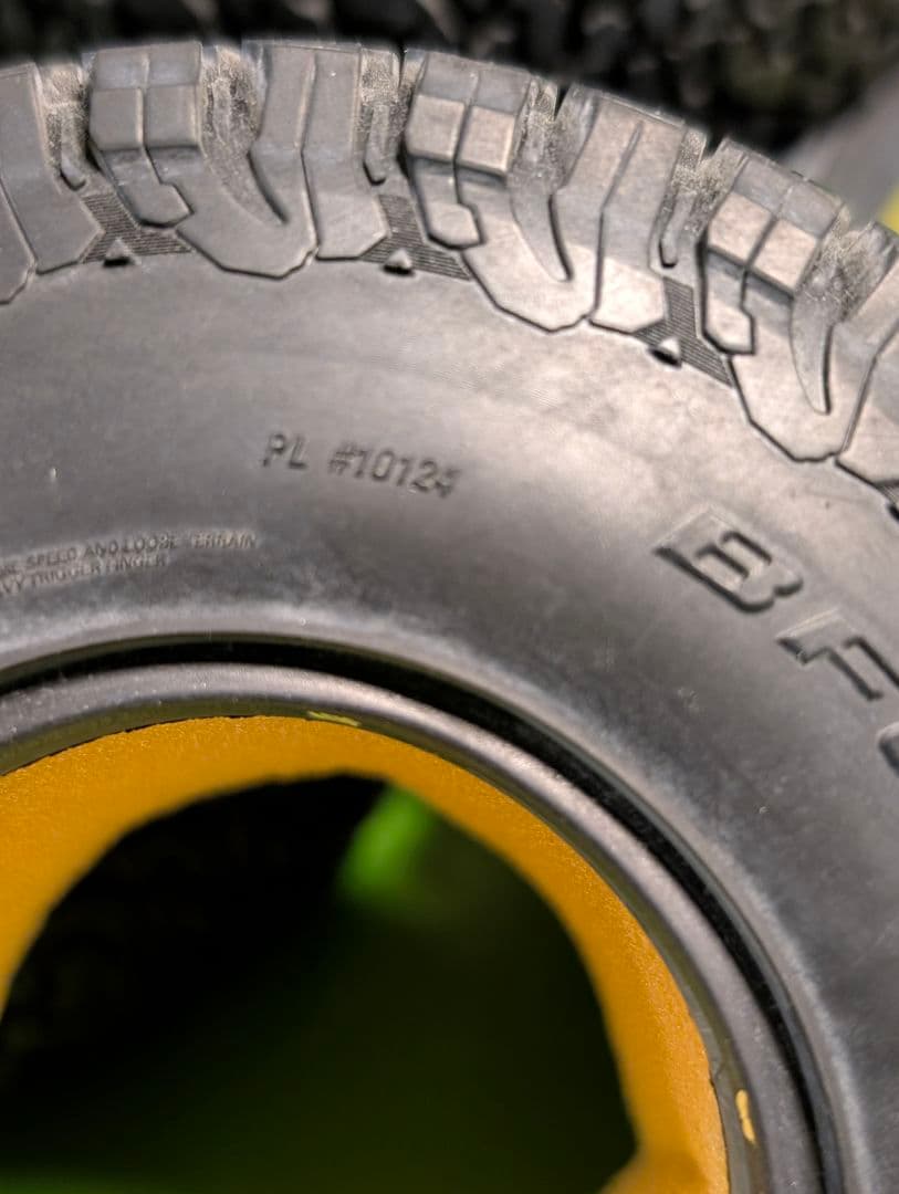 BFGoodrich KO2 タイヤ 1.9インチ　クローラー　PLOLINE