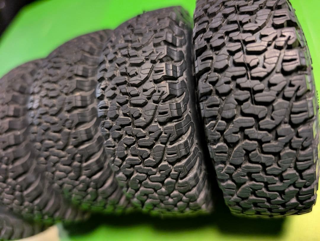 BFGoodrich KO2 タイヤ 1.9インチ　クローラー　PLOLINE