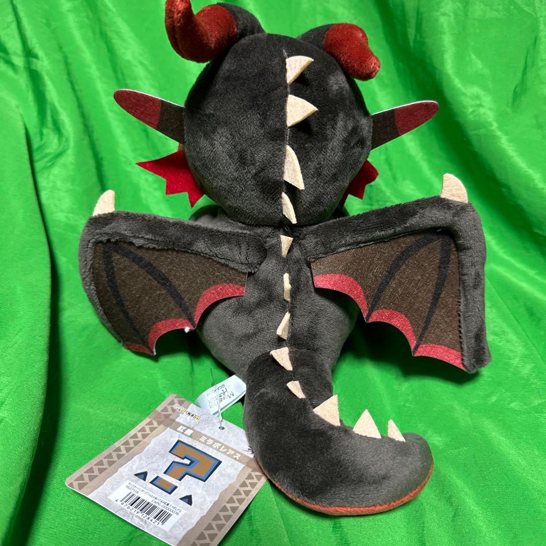 モンスターハンター　モンスターぬいぐるみ　ミラボレアス（紅龍）