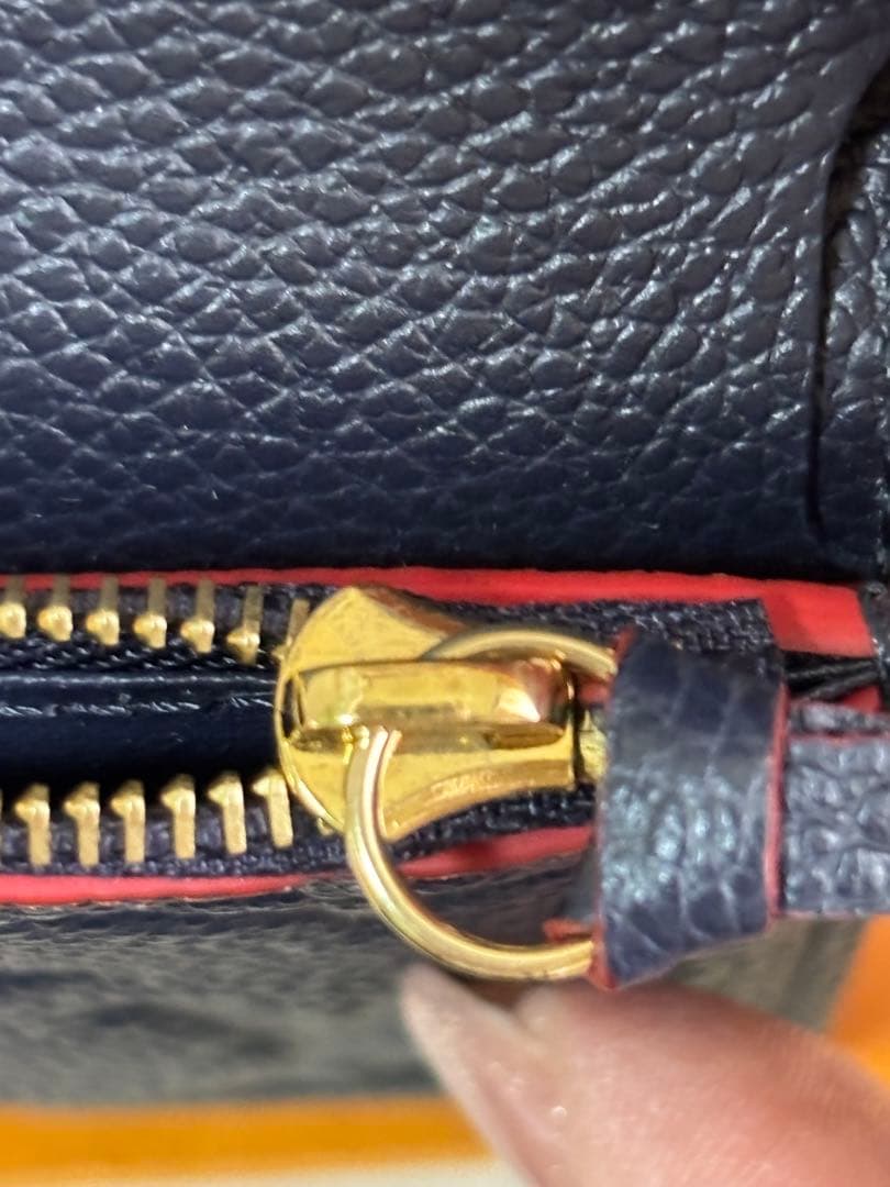 Louis Vuitton レザー三つ折り財布