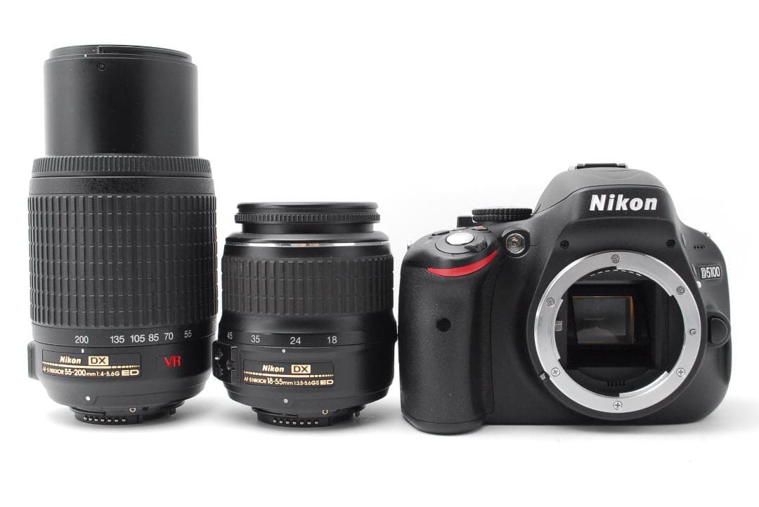 【新品級ショット数】Nikon D5100　スマホ転送　ダブルレンズ　自撮り