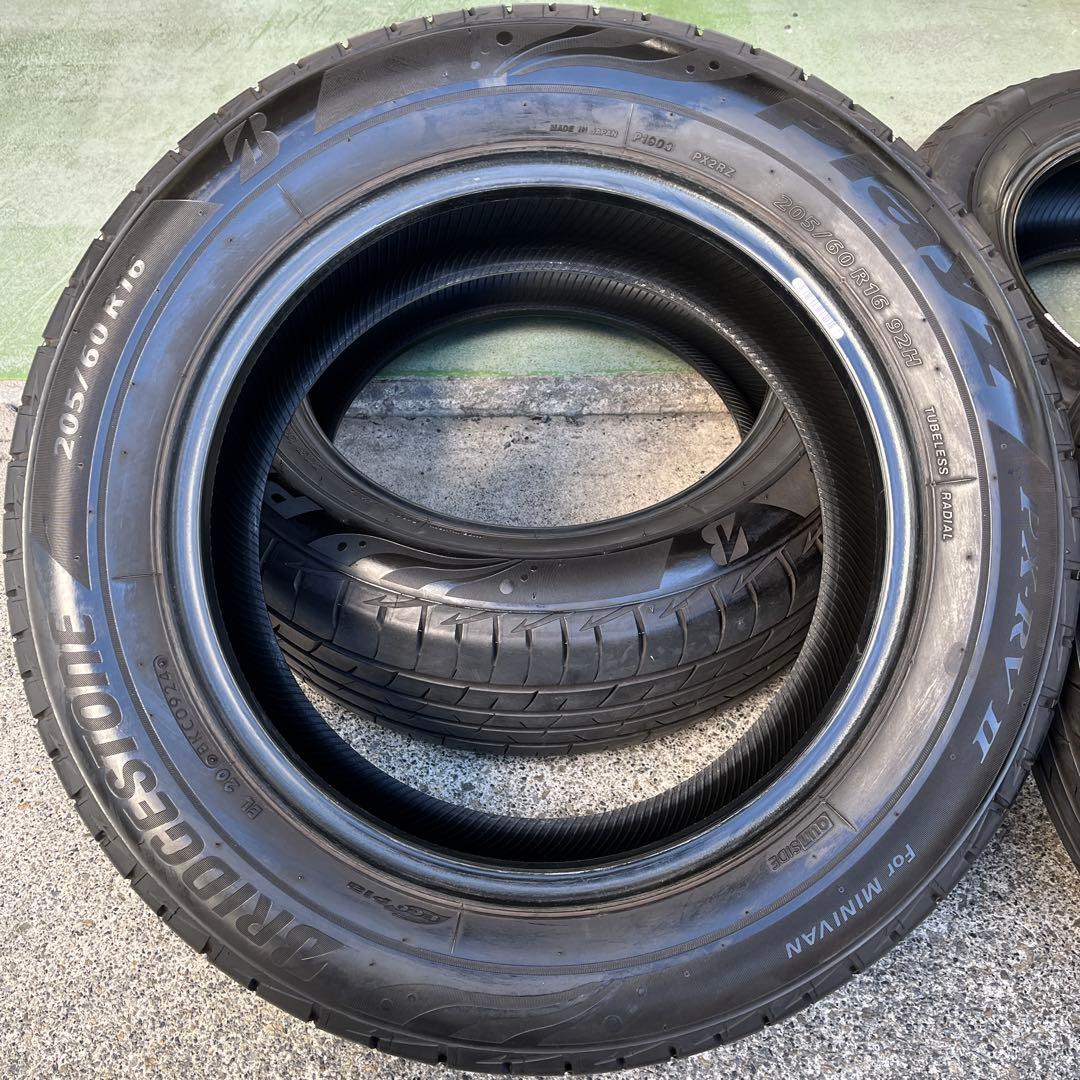 [週末限定価格]ブリヂストン　プレイズPX-RV2 205/60R16 92H