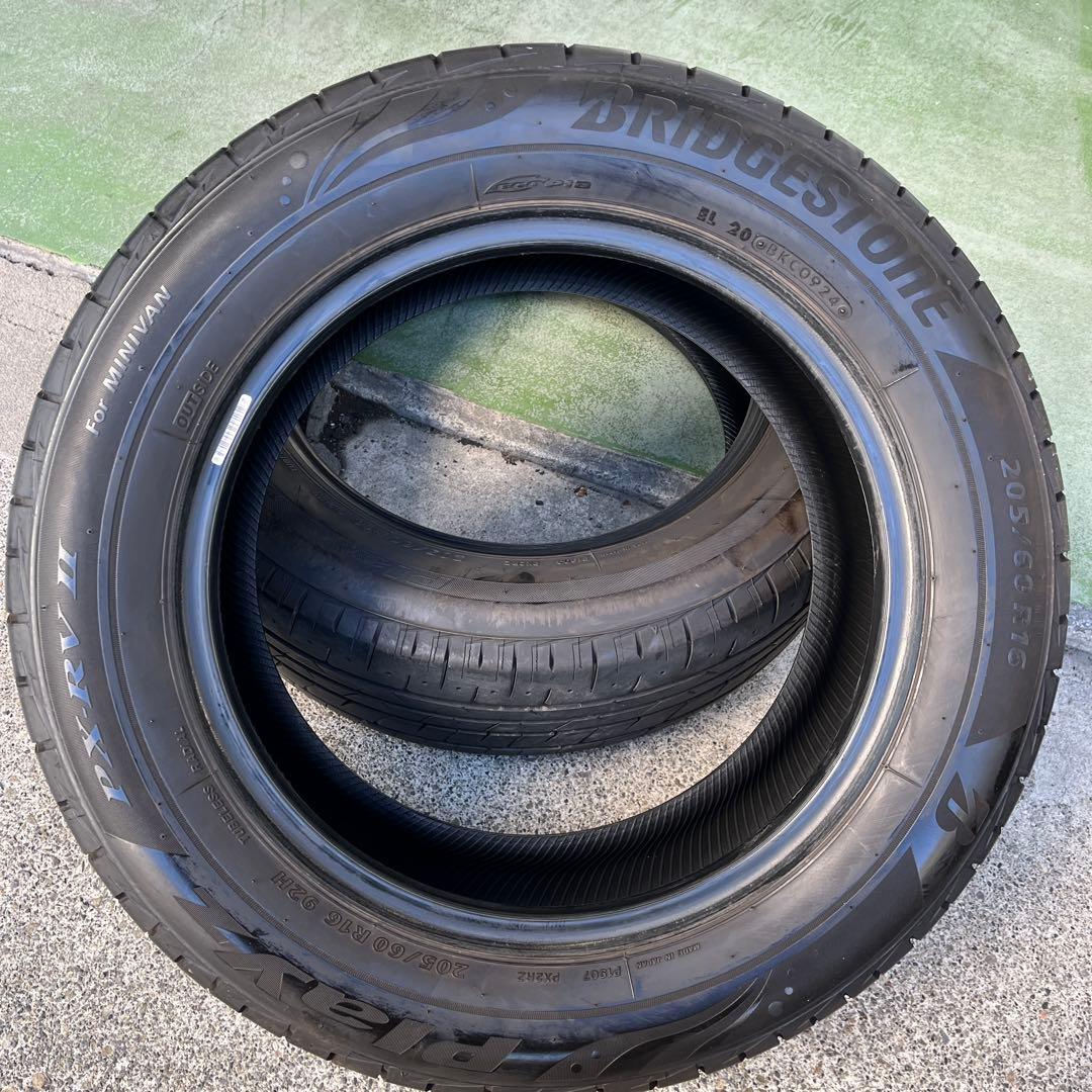 [週末限定価格]ブリヂストン　プレイズPX-RV2 205/60R16 92H