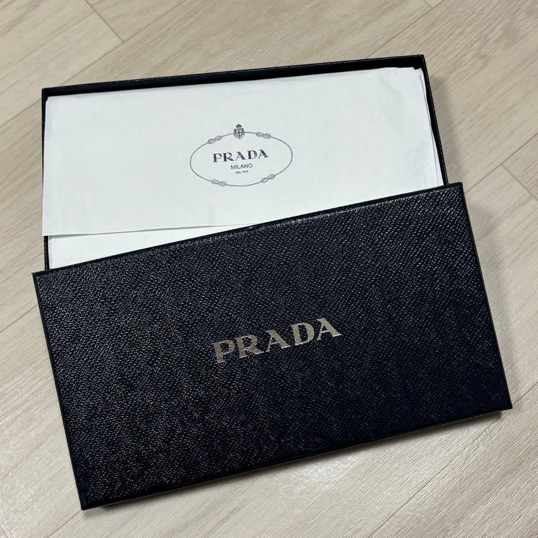 PRADA プラダ 長財布 財布 ファスナー サフィアーノ ブラック