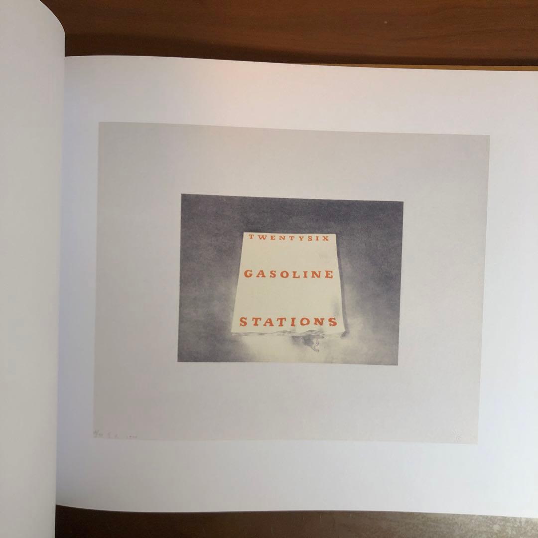 エド・ルシェ Ed Ruscha: VERY (洋書)