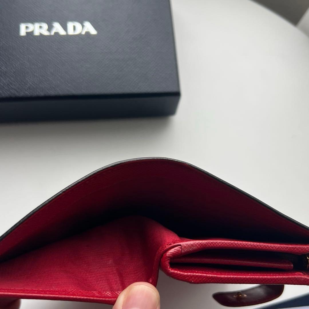 218 極上美品 PRADA プラダ 2つ折り財布