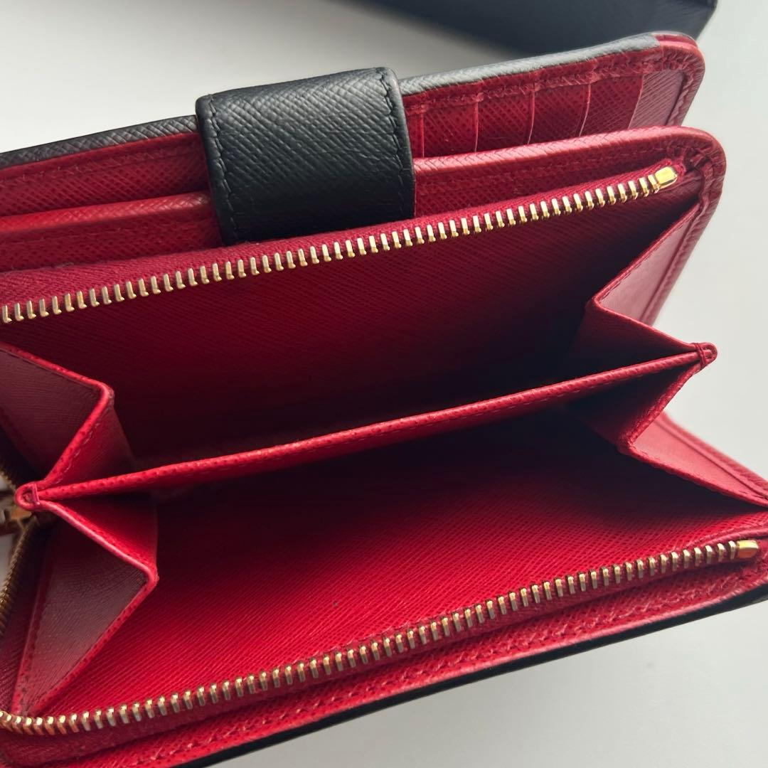 218 極上美品 PRADA プラダ 2つ折り財布