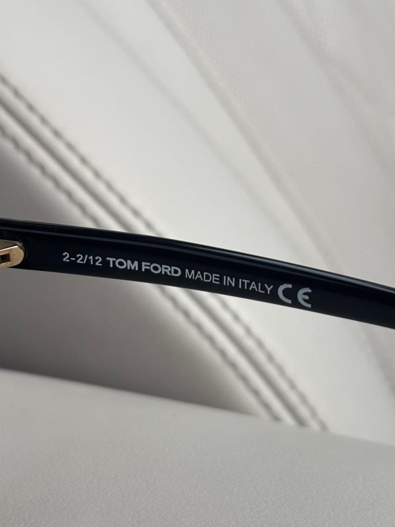 TOM FORDサングラス　 ケース付き