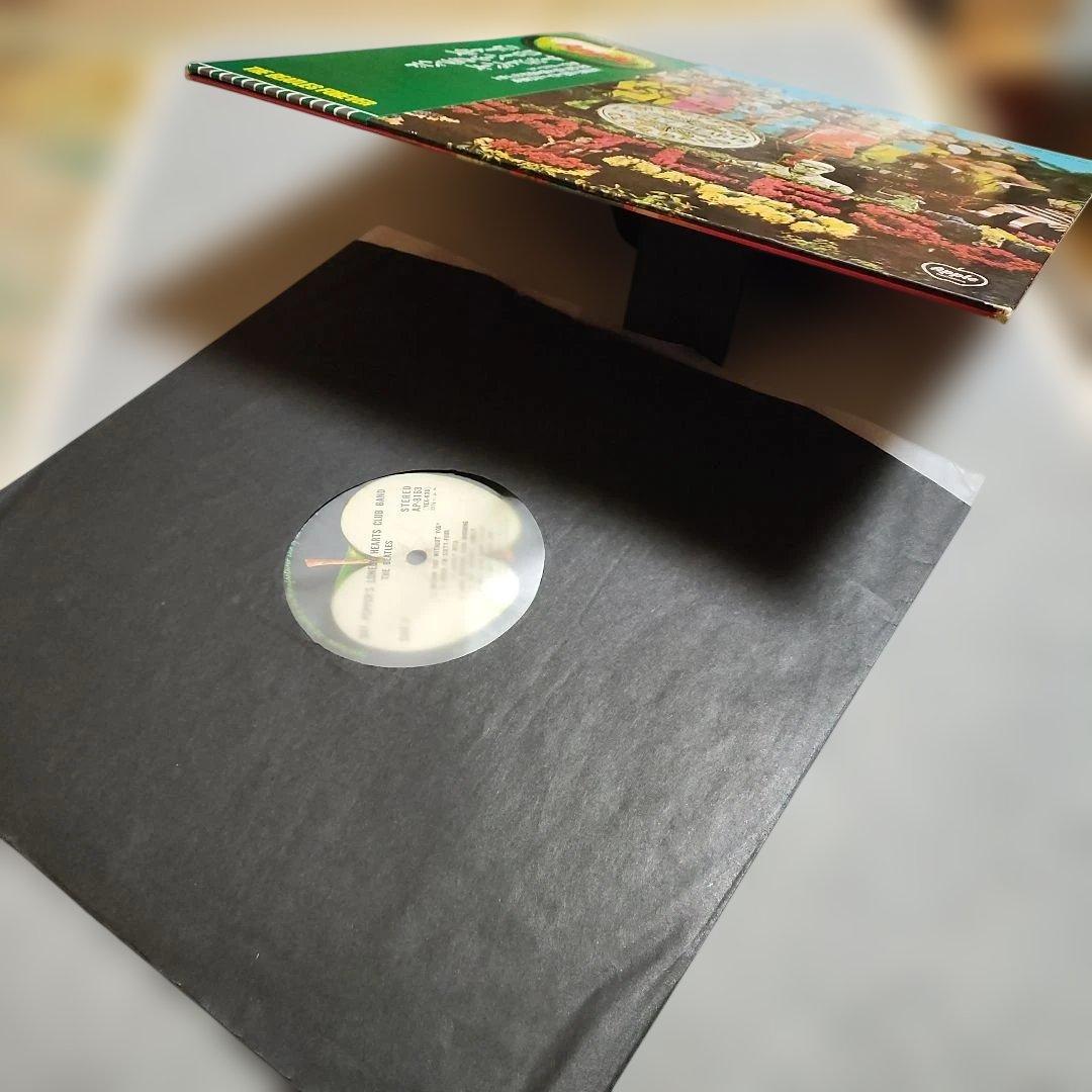 【赤盤良品ＬＰレコード】ビートルズ／サージェント・ペパーズ