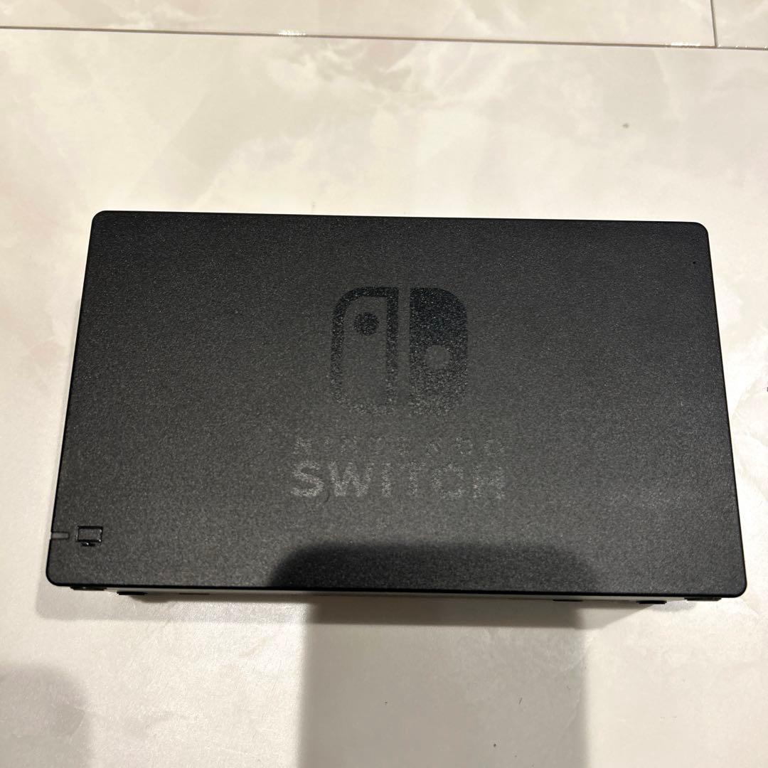 NINTENDO SWITCH 本体