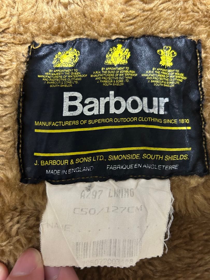 Barbour ファーベスト　C50/127cm