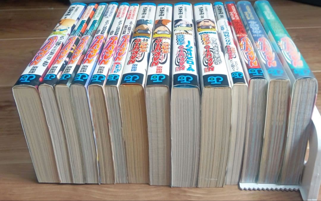［値下げ］劇場版NARUTO(ナルト) 9冊+絵巻3冊+TV版2冊