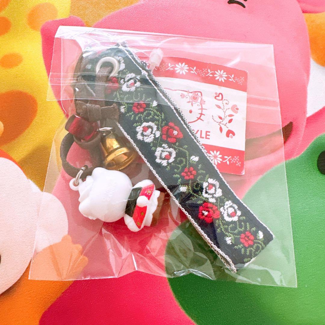 2000年　レア　キティ　ご当地キティ　チロリアン　ブレスレット