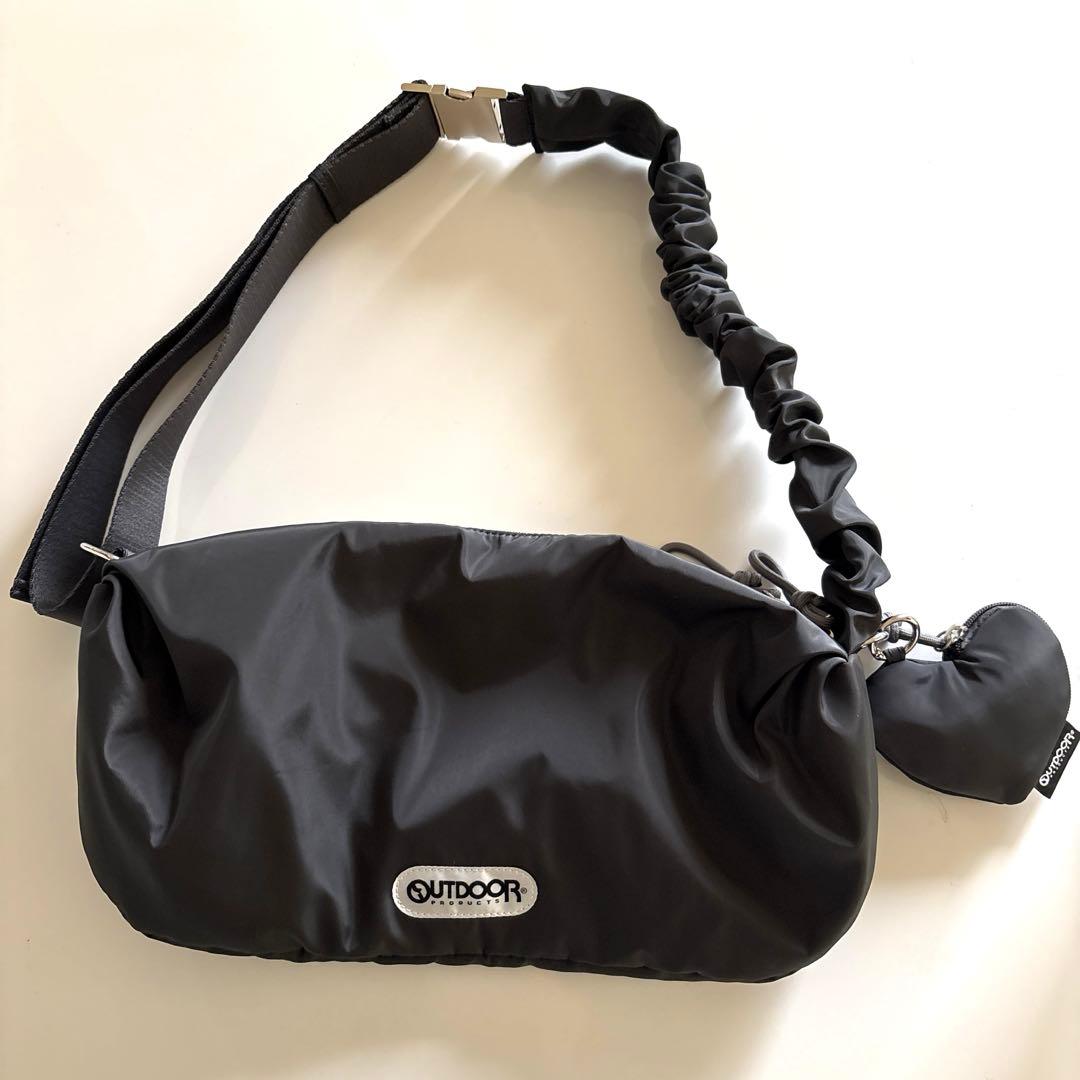 【LEE別注】 OUTDOOR PRODUCTS 別注ボディバッグ スミクロ