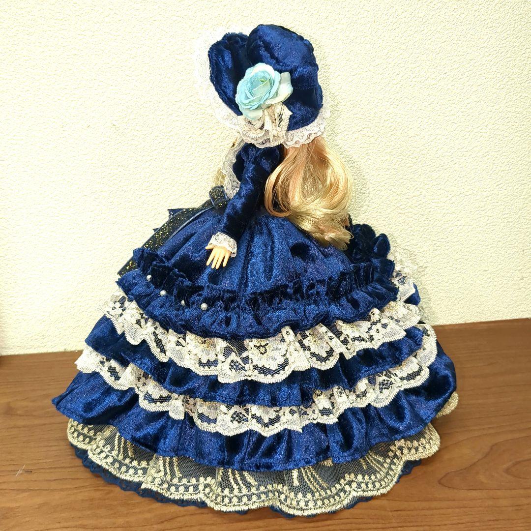 ば*ま様 ジェニーフレンド27cmドール服　紺のベロアのドレス