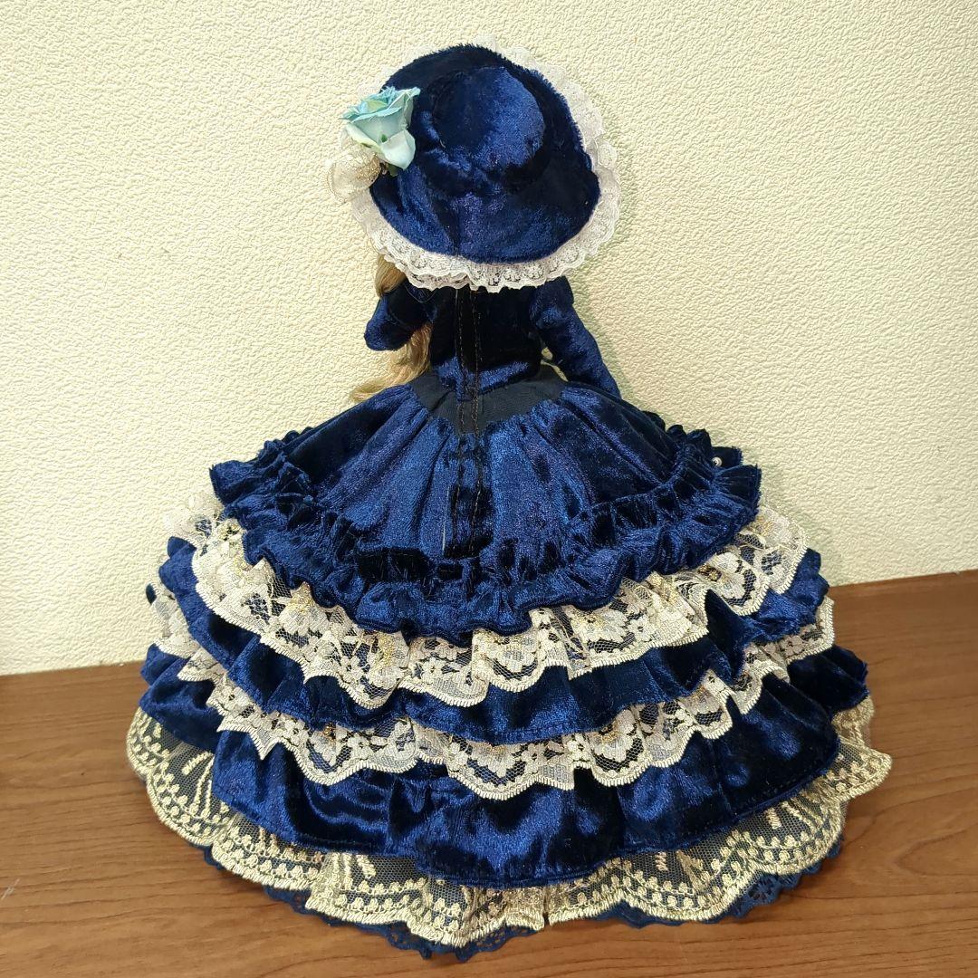 ば*ま様 ジェニーフレンド27cmドール服　紺のベロアのドレス