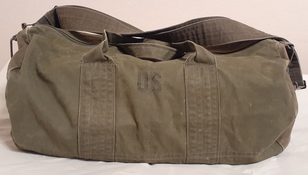 US ARMY バッグ　ヴィンテージ　used品