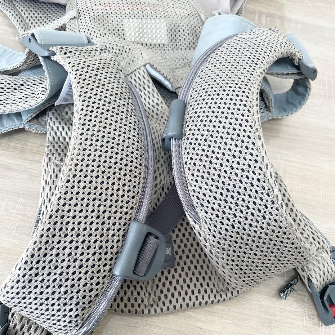 【美品】BABYBJÖRN ONEKAI Air 抱っこ紐メッシュ グレージュ