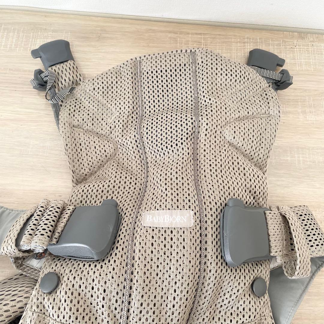 【美品】BABYBJÖRN ONEKAI Air 抱っこ紐メッシュ グレージュ