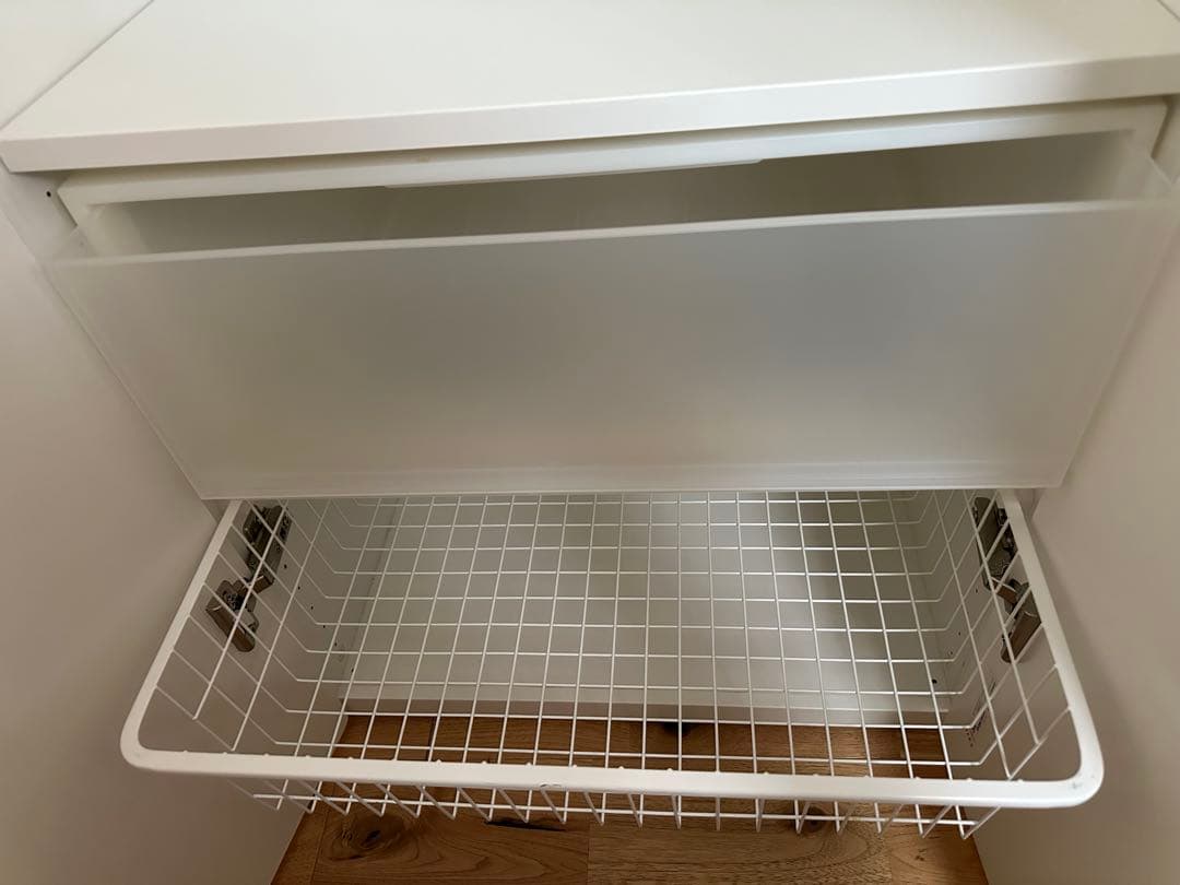 ぴぴ　IKEA STUVA 扉付き収納　子供用　送料込み