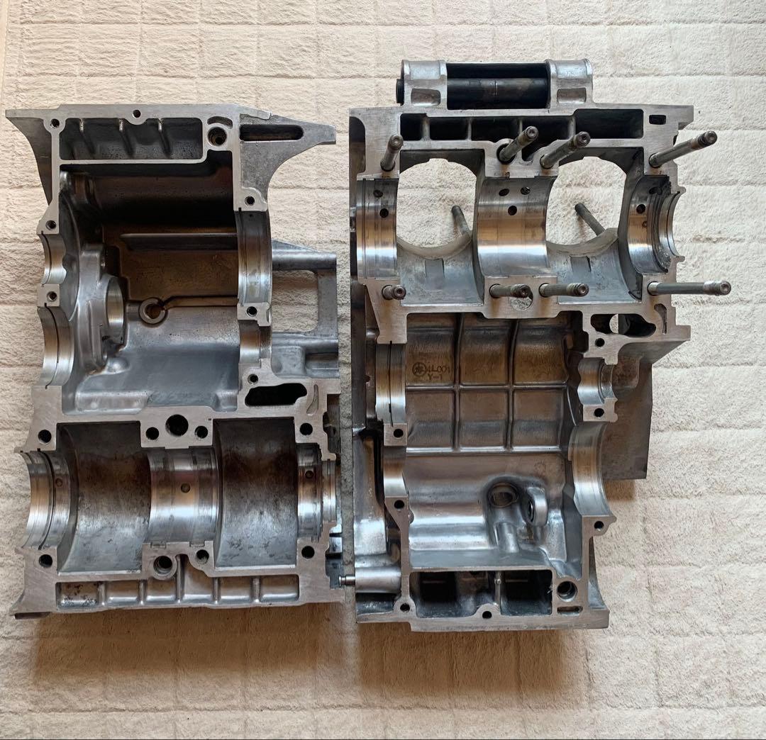 ヤマハ　RZ250 4L3 クランクケース　美品　当時物