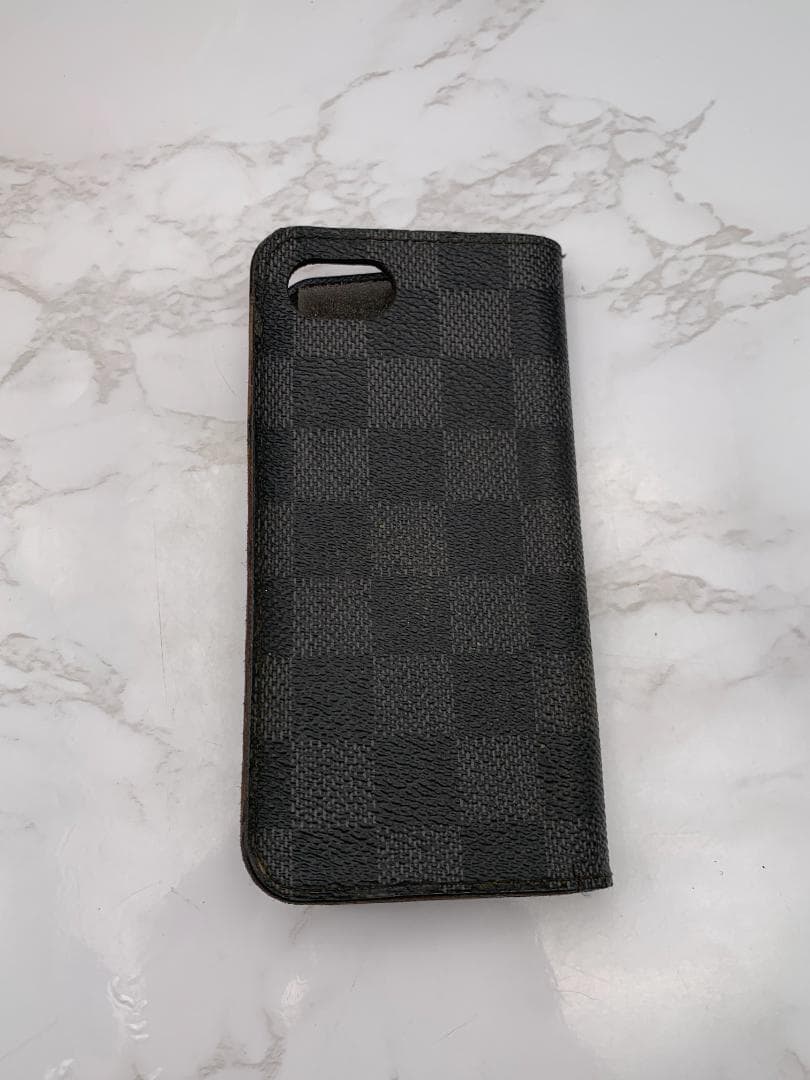 LOUIS VUITTON iPhone 7 / 8 / SE スマホケース