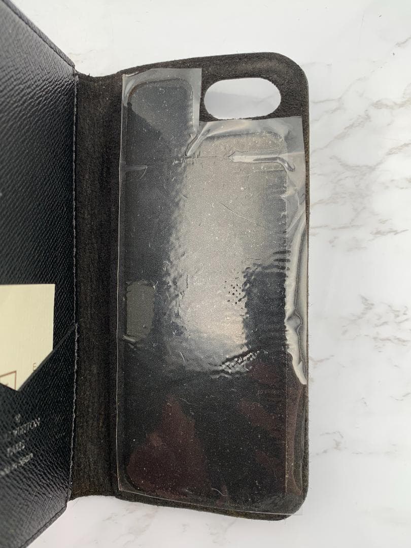 LOUIS VUITTON iPhone 7 / 8 / SE スマホケース