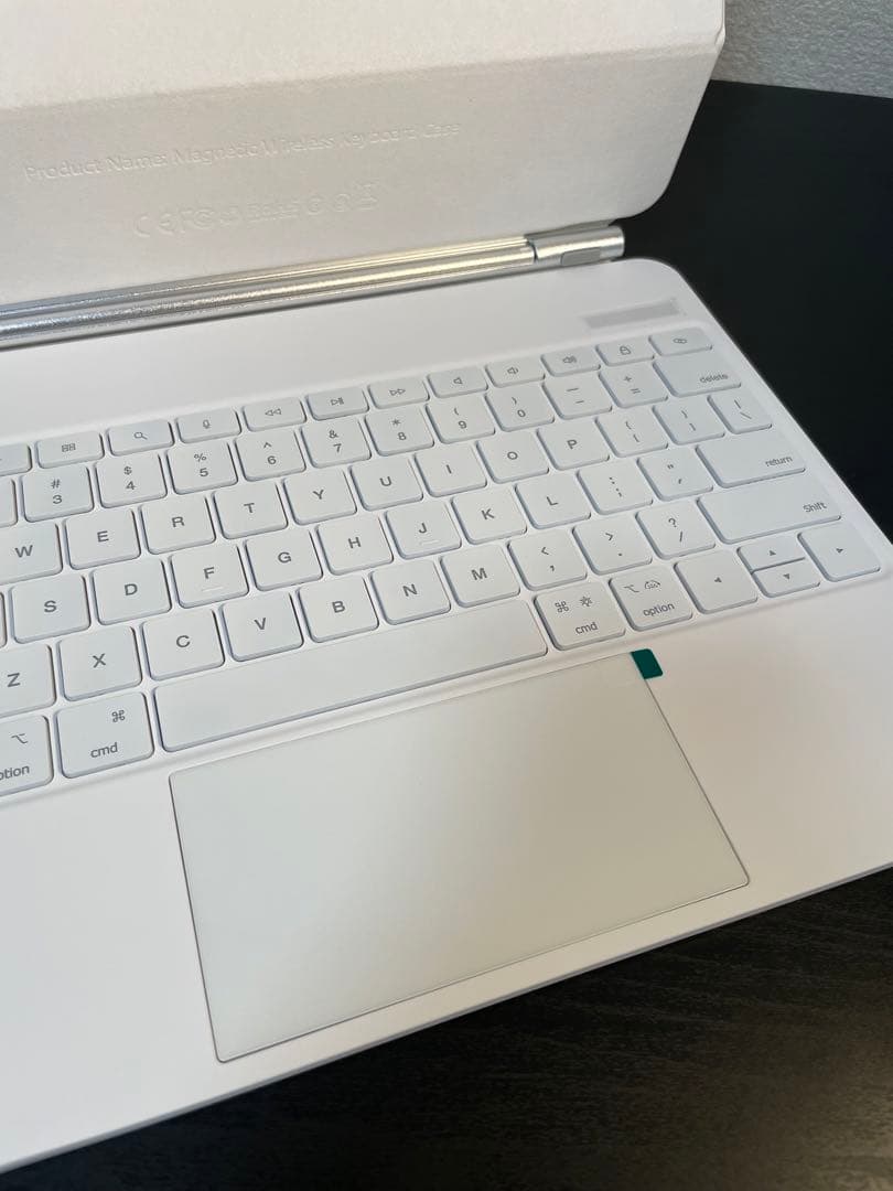 ipad Air、iPad proキーボード ケース、13、12.9インチ白い