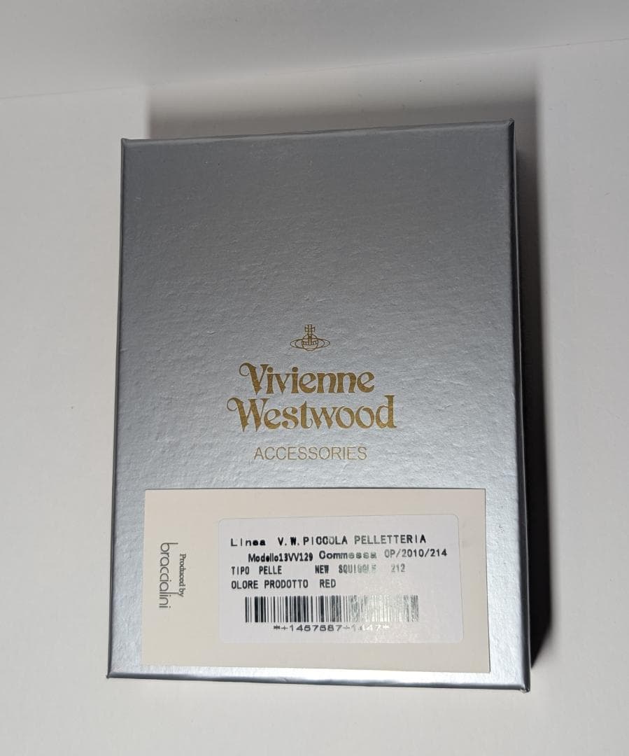 ♡新品未使用♡ ヴィヴィアンウエストウッド　三つ折り　エナメル 赤