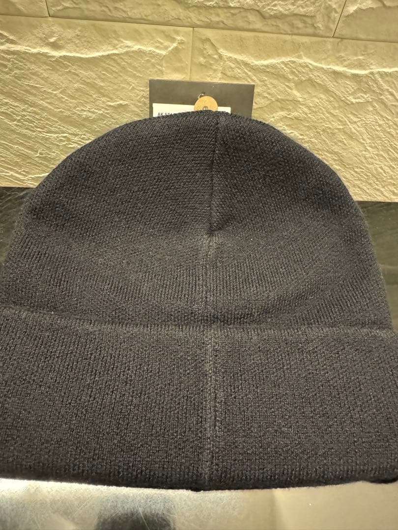 Burton AK STAGGER BEANIE 新品・未使用