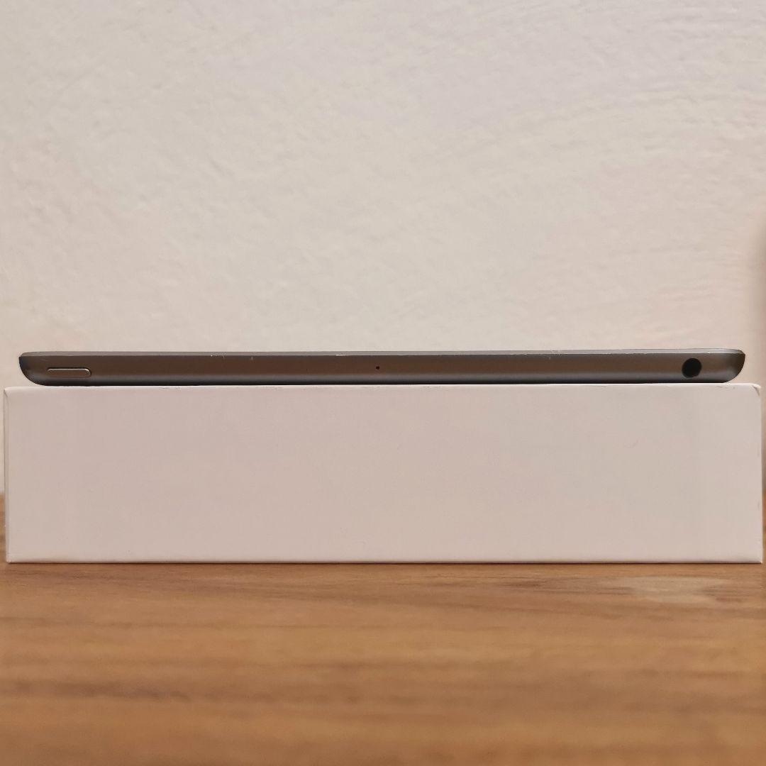 iPad 第6世代 32GB スペースグレイ 『Wi-Fi版』