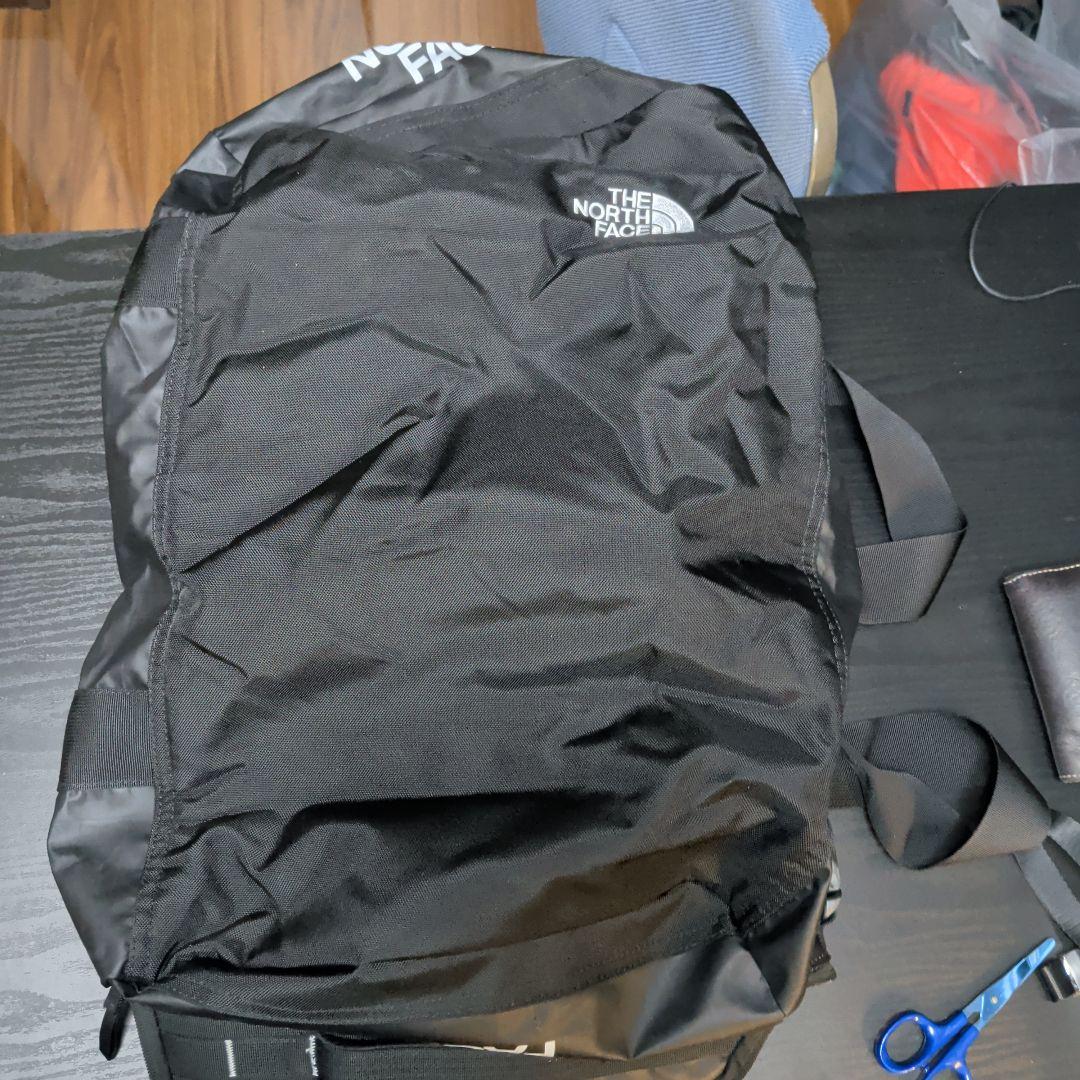 旅行かばん・小分けバッグ THE NORTH FACE BASE CAMP VOYAGER 42L