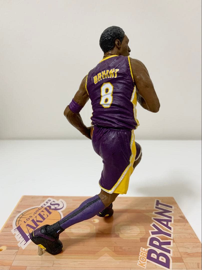 Mcfarlane マクファーレン NBA フィギュア アイバーソン コービー