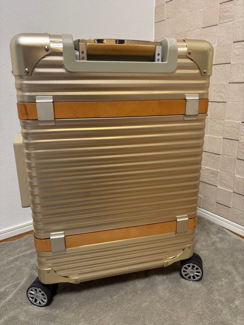 の*び様 LANZZO VIKING アルミスーツケース 47L ゴールド 24