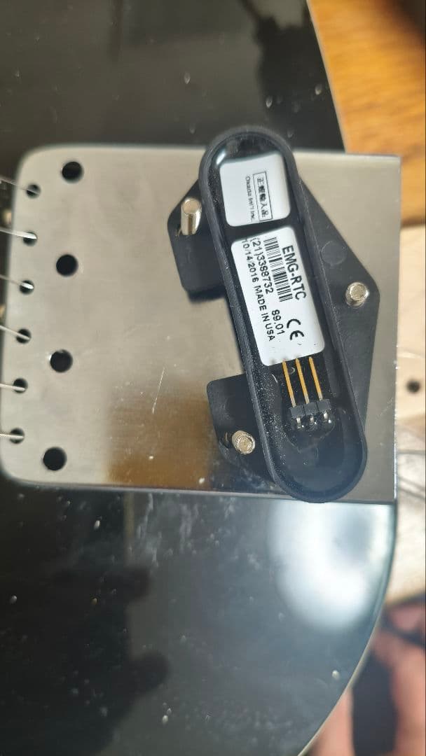 EMGピックアップ ブラックテレキャスターギター＊Fender製ではないです。