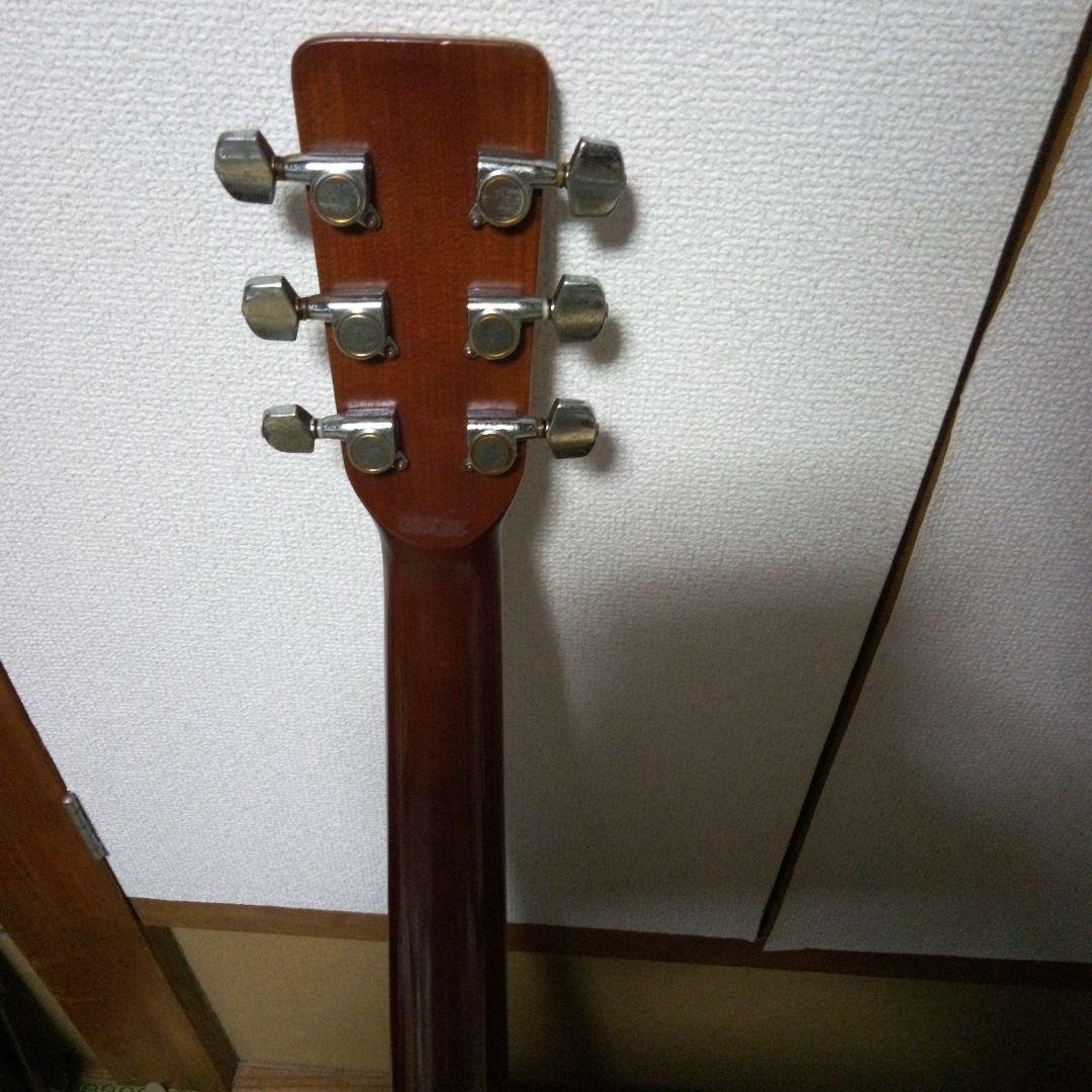 MORRIS アコースティックギター ドレッドノート ケース付き❗