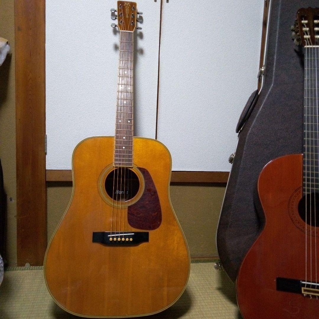 MORRIS アコースティックギター ドレッドノート ケース付き❗