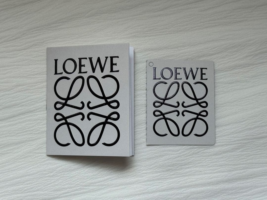 LOEWE アナグラム バーティカル ウォレット スモール