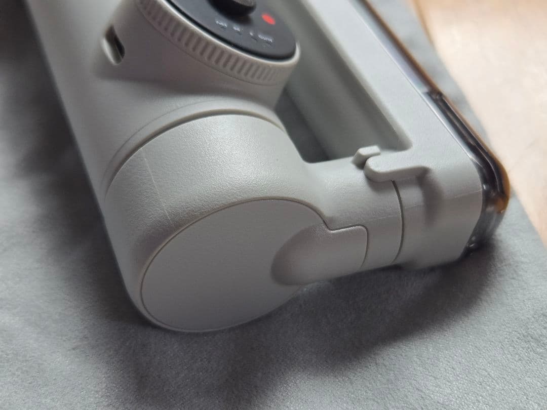 【超美品】Insta360 Flow ほぼ未使用／付属品完備