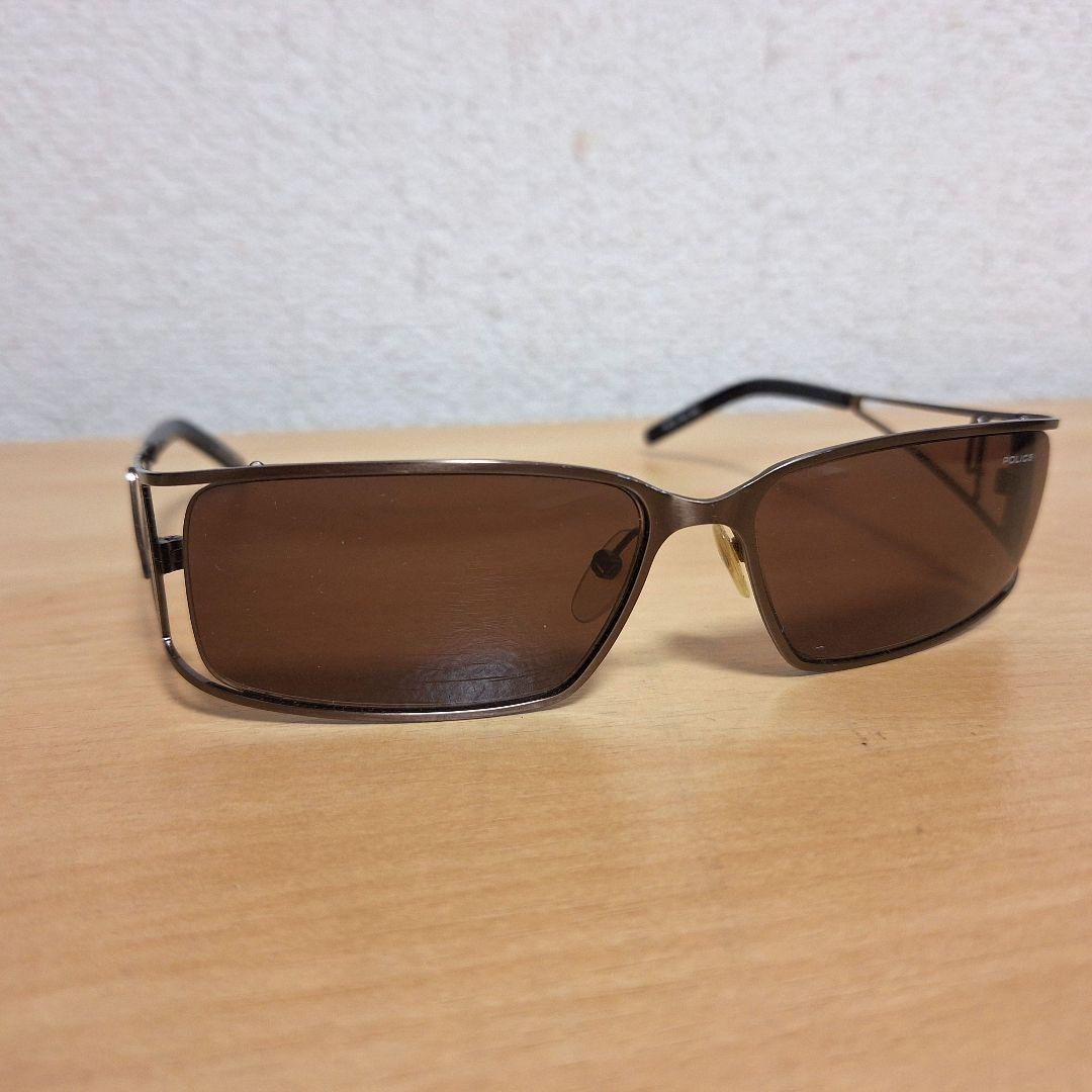 極美品・付属品完備　POLICE ポリス サングラス S8195 メタルフレーム